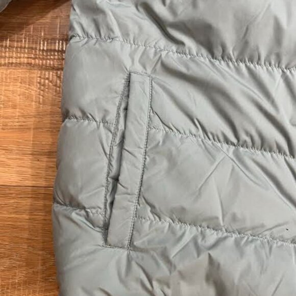 Duck Camp Men's Reversible Puffer Jacket - Picture 7 of 8